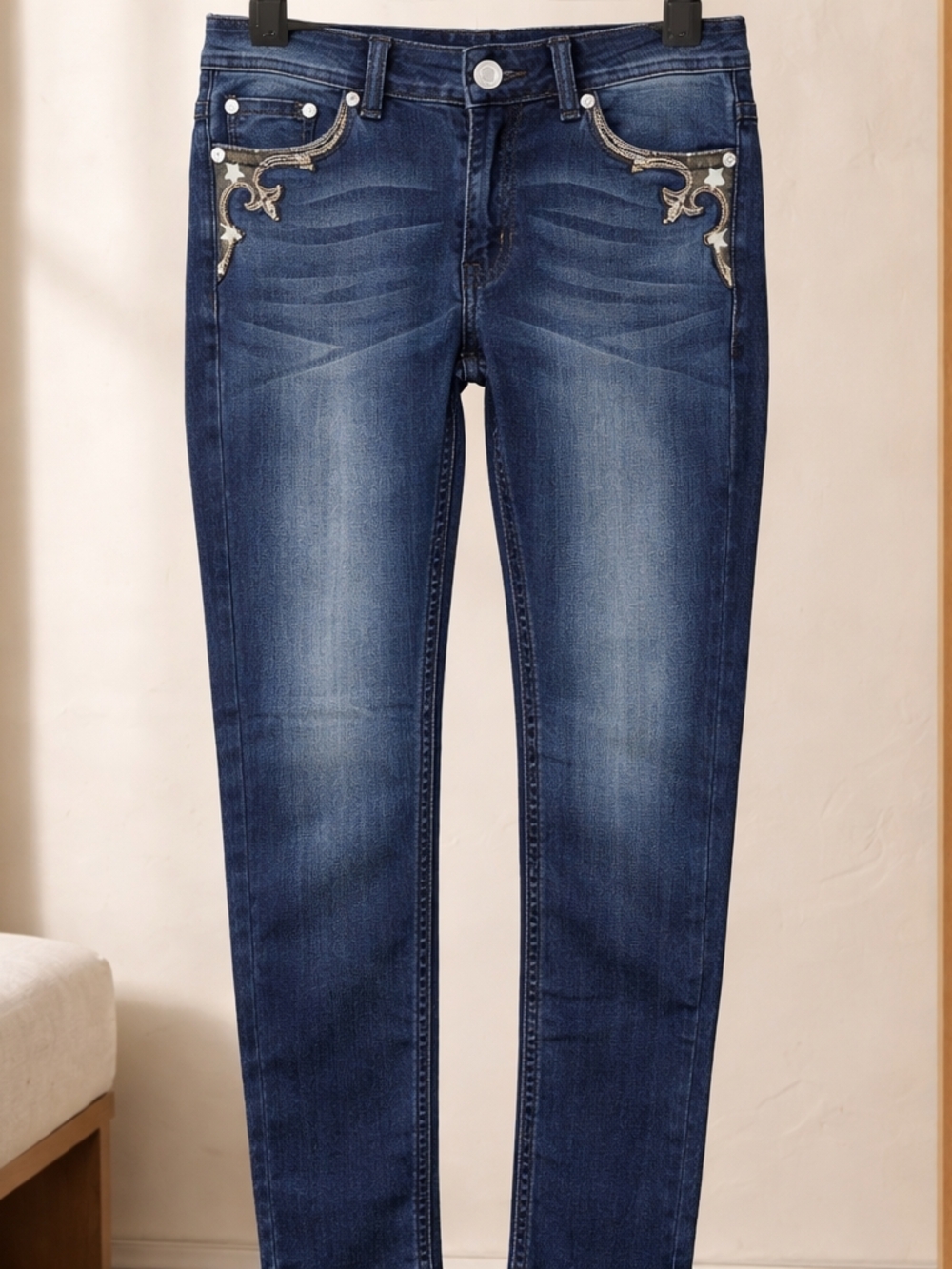 Reba Rhinestone Embellished Jeans Size 4 Western Style Bling Pockets - Picture 2 of 14